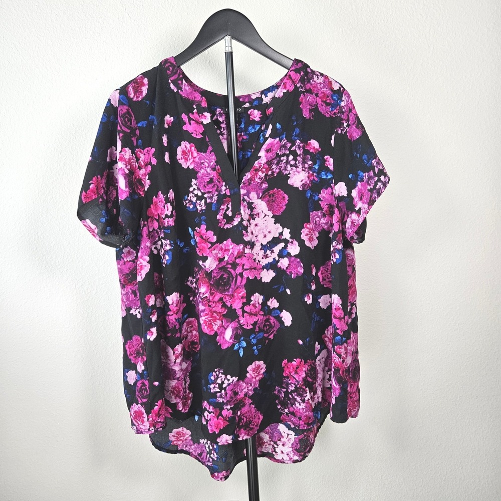 Torrid Floral Blouse Womens 1  1X Black Purple Pink Split Neck Romantic Boho